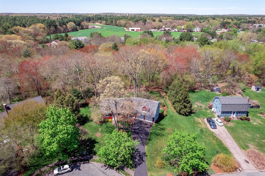 15 Conrod Ct, Mansfield, MA Photo #2
