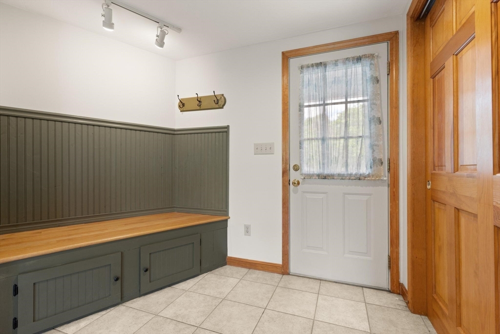 15 Conrod Ct, Mansfield, MA Photo #31