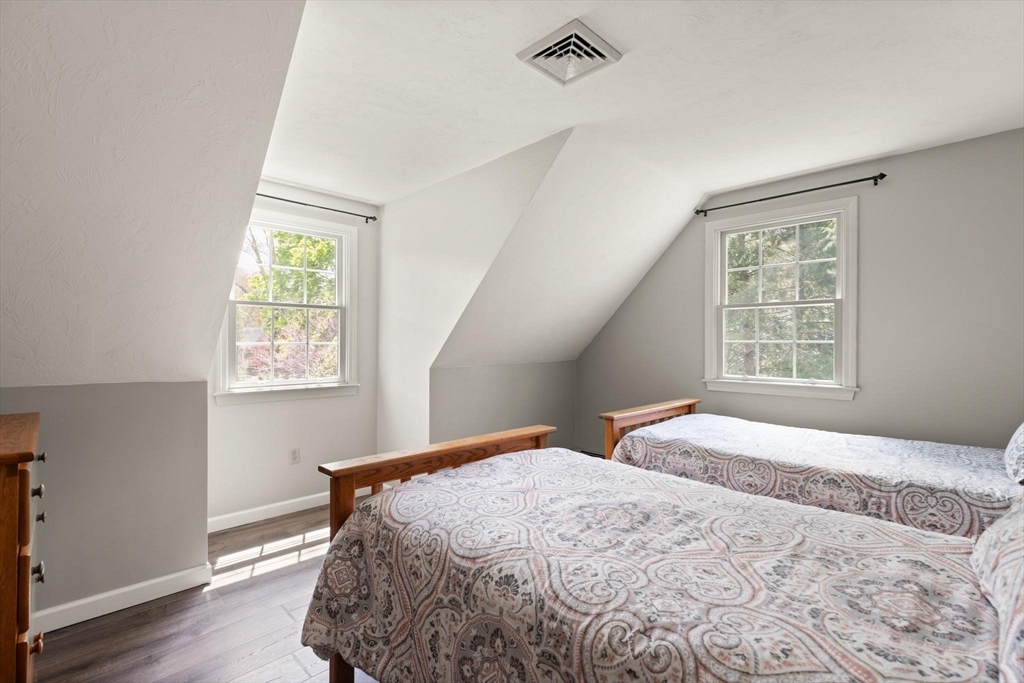 15 Conrod Ct, Mansfield, MA Photo #29
