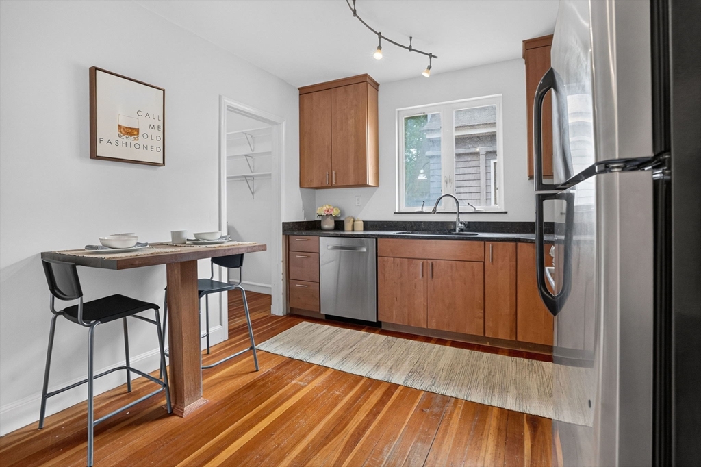20 Carver Street #3, Cambridge, MA Photo #7