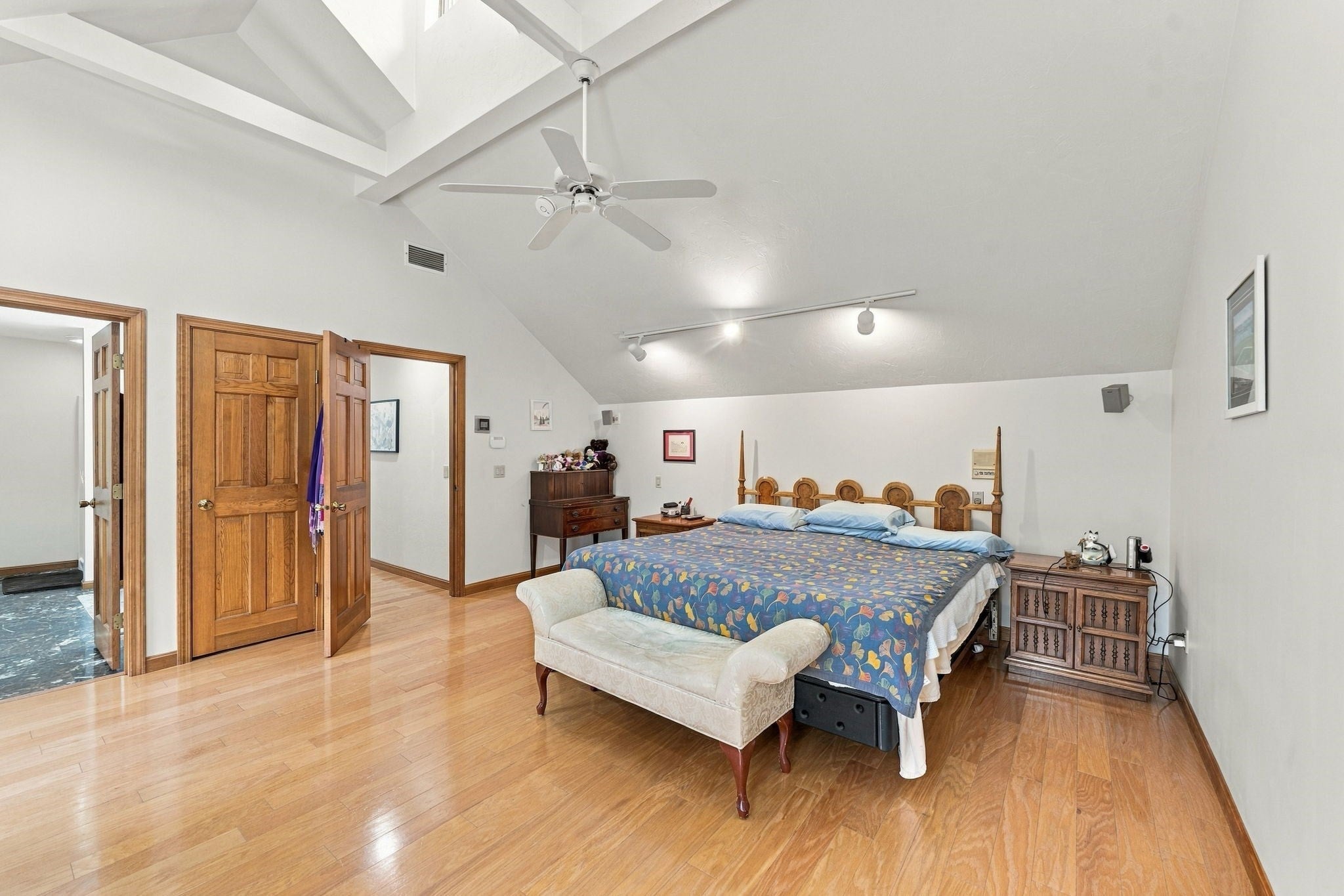 48 Hickory Dr, Worcester, MA, 48 Hickory Dr, Worcester, MA Photo #24