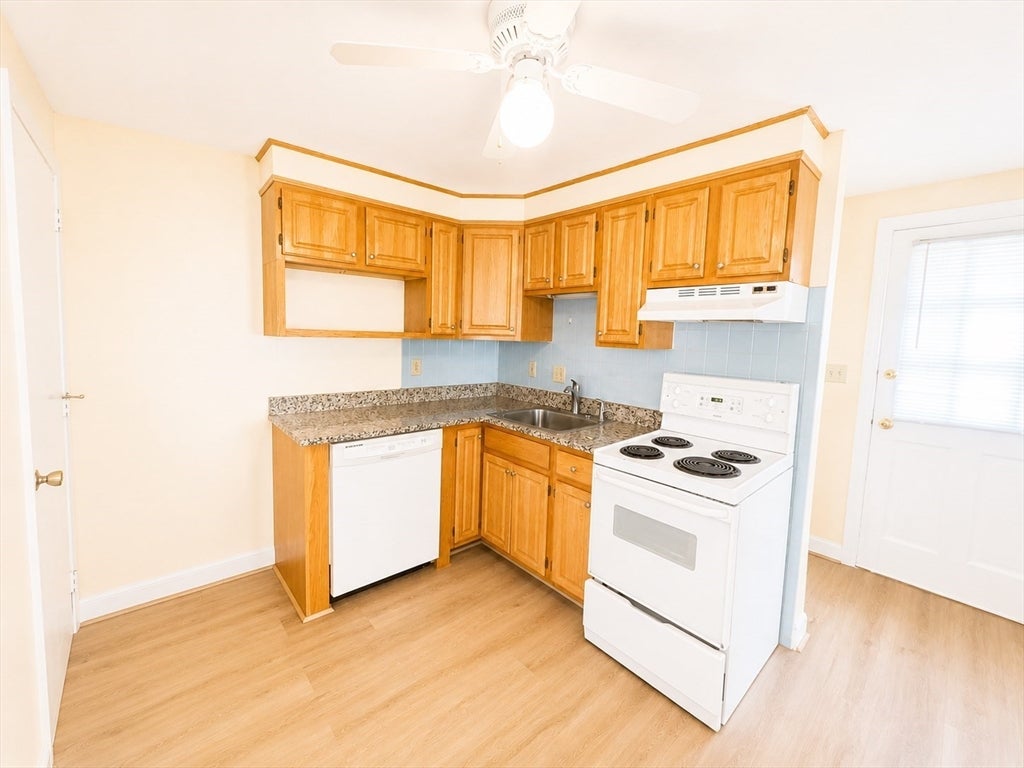 7 Ridge Street, Winchester, MA, 7 Ridge Street, Winchester, MA Photo #7