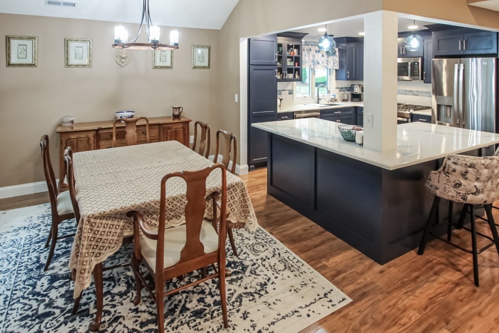 119 Brickett Hill 119