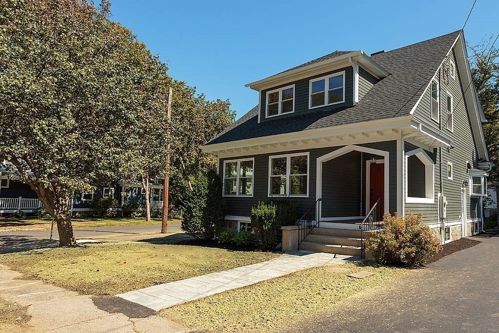 36 Hawthorn Road