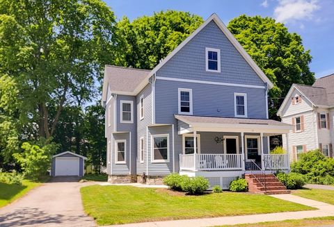 38 O'neil Street Hudson MA 01749