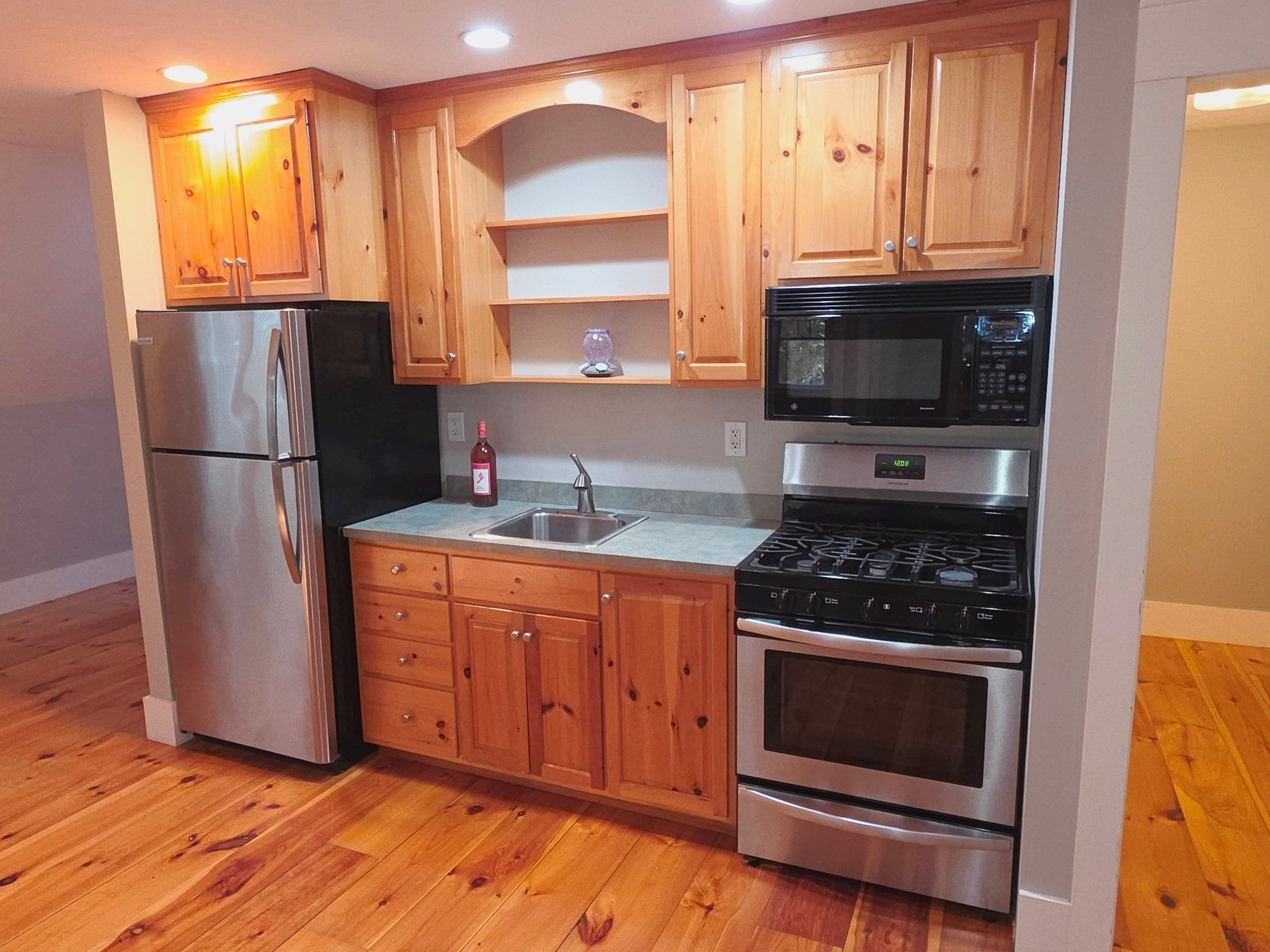 370 Westford Rd #1, Dunstable, MA, 370 Westford Rd #1, Dunstable, MA Photo #4