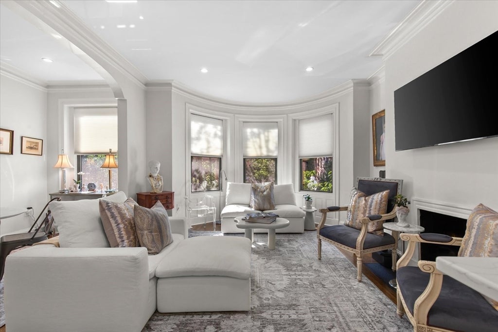 95 Saint Botolph ST #3, Boston, MA, 95 Saint Botolph ST #3, Boston, MA Photo #1