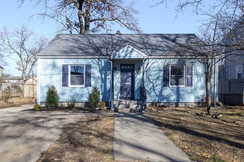 Photo of 97 Parallel St, Springfield, MA 01104 (MLS # 73460125)