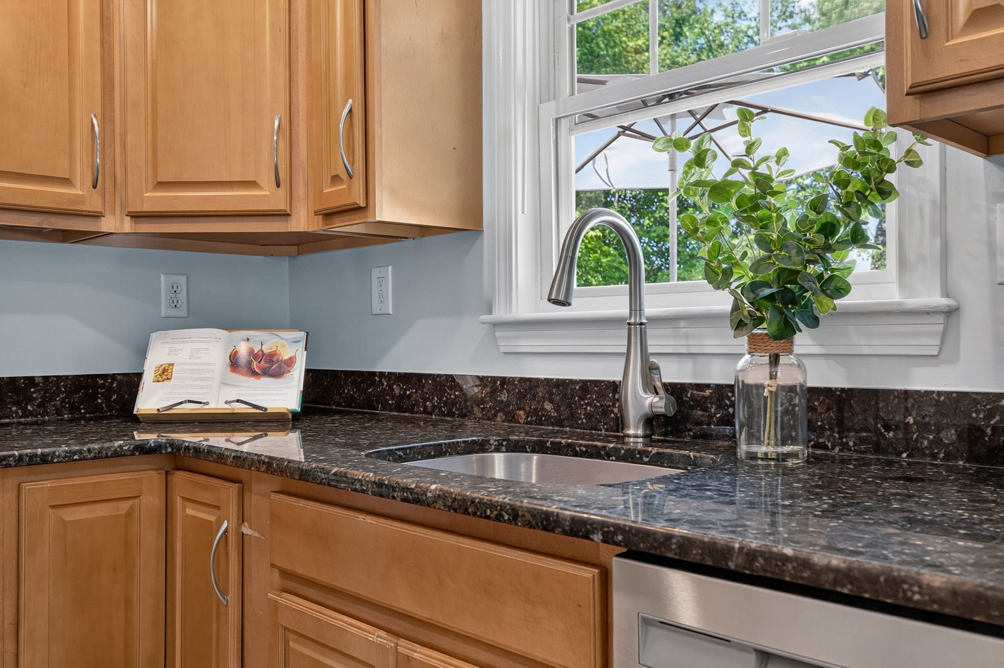 19 Bellaire Rd, Boston, MA, 19 Bellaire Rd, Boston, MA Photo #13