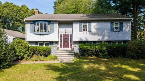 21 Windsor Dr. Wareham MA 02571