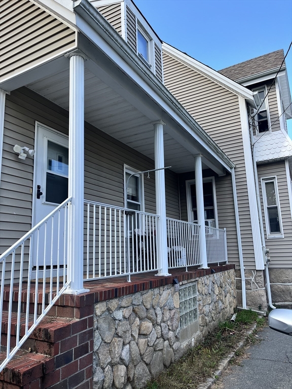 66 Parker St