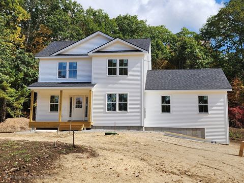 67 Hill St Winchendon MA 01475