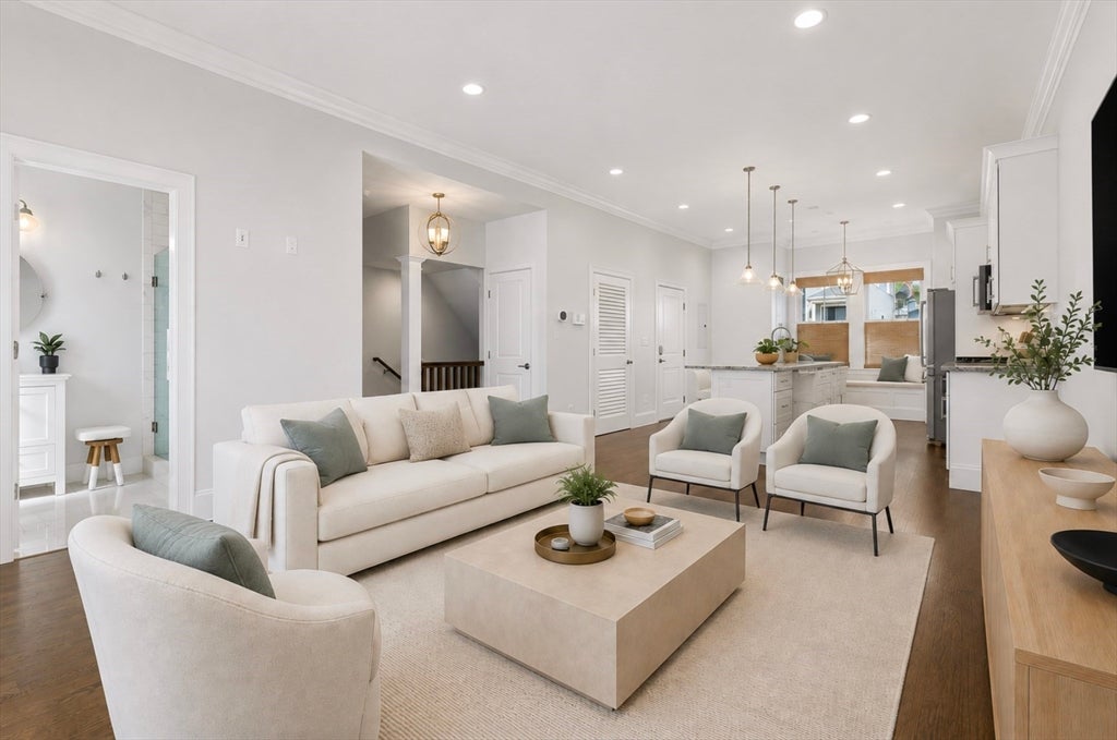 25 Brighton St #1, Boston, MA, 25 Brighton St #1, Boston, MA Photo #1