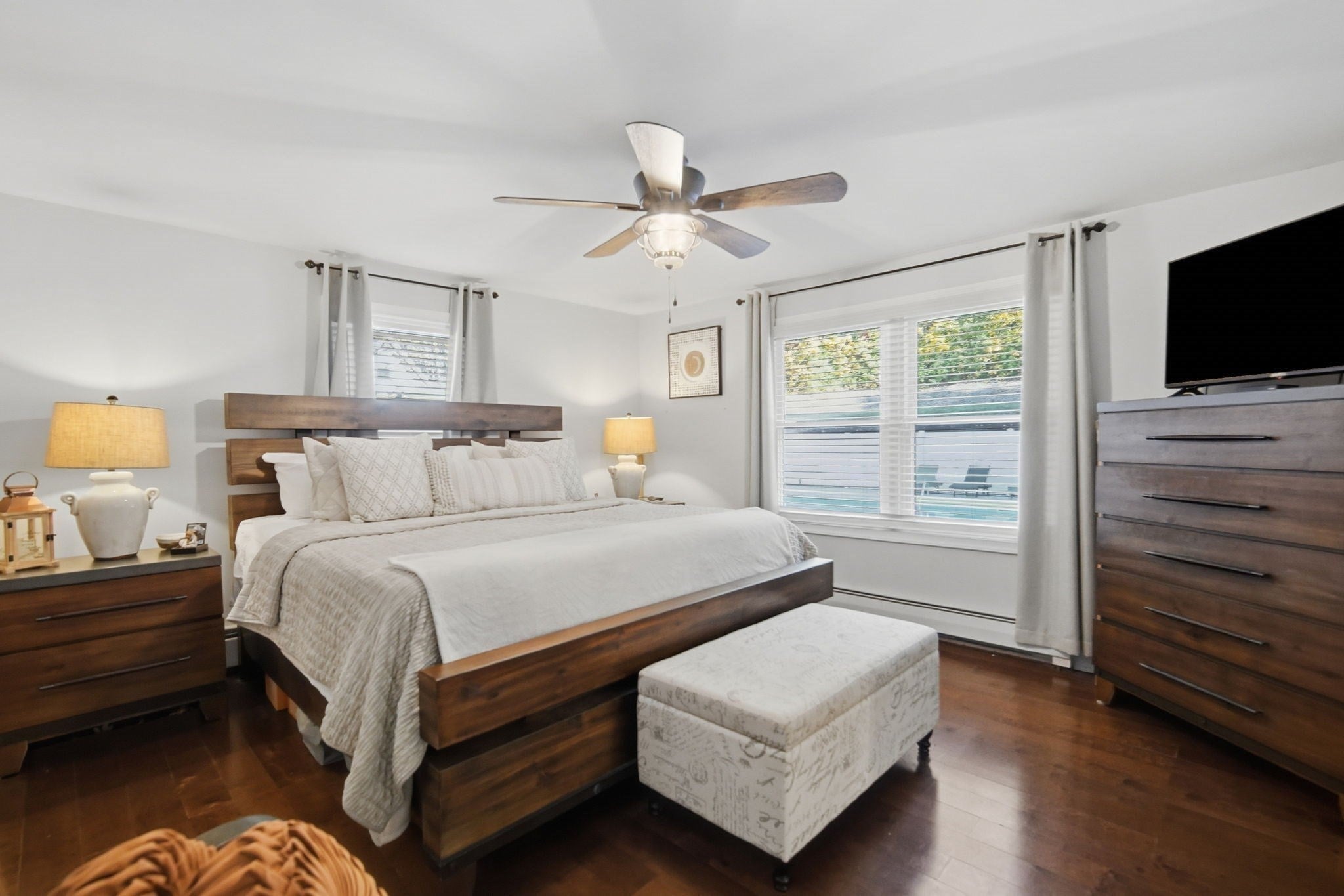 60 E Brimfield Rd, Holland, MA Photo #16