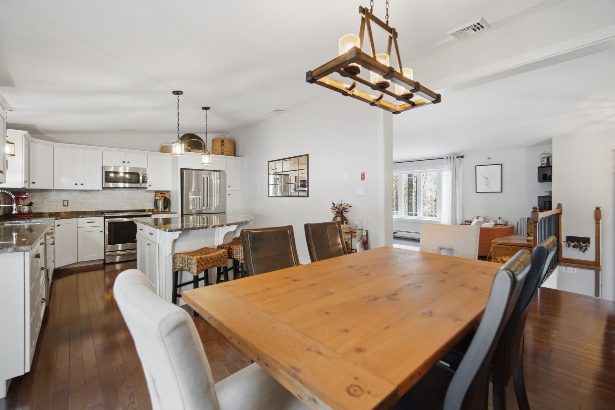 60 E Brimfield Rd, Holland, MA Photo #11