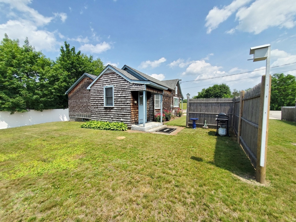 26 Wrentham St