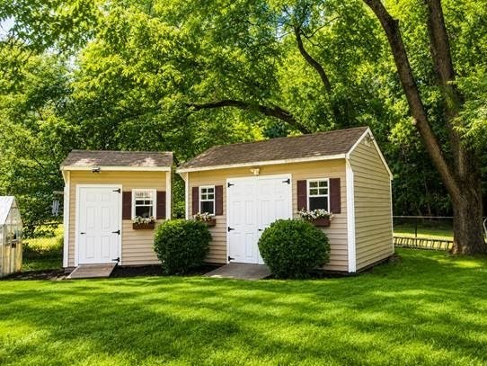 111 Chestnut St - Photo 3