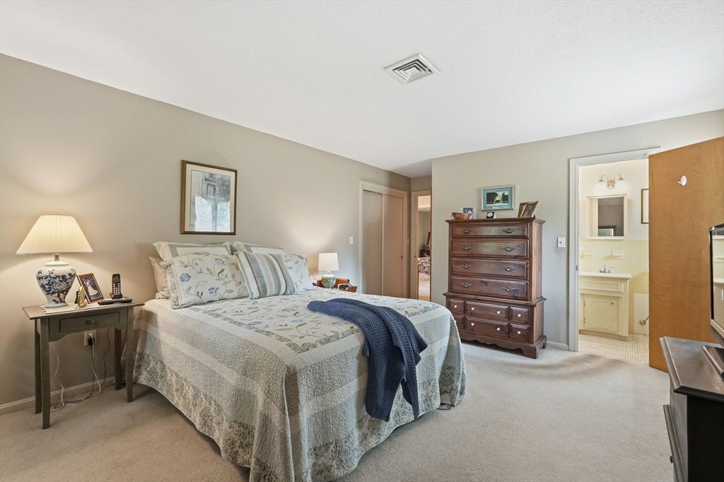 22 Williston Dr, Longmeadow, MA, 22 Williston Dr, Longmeadow, MA Photo #19