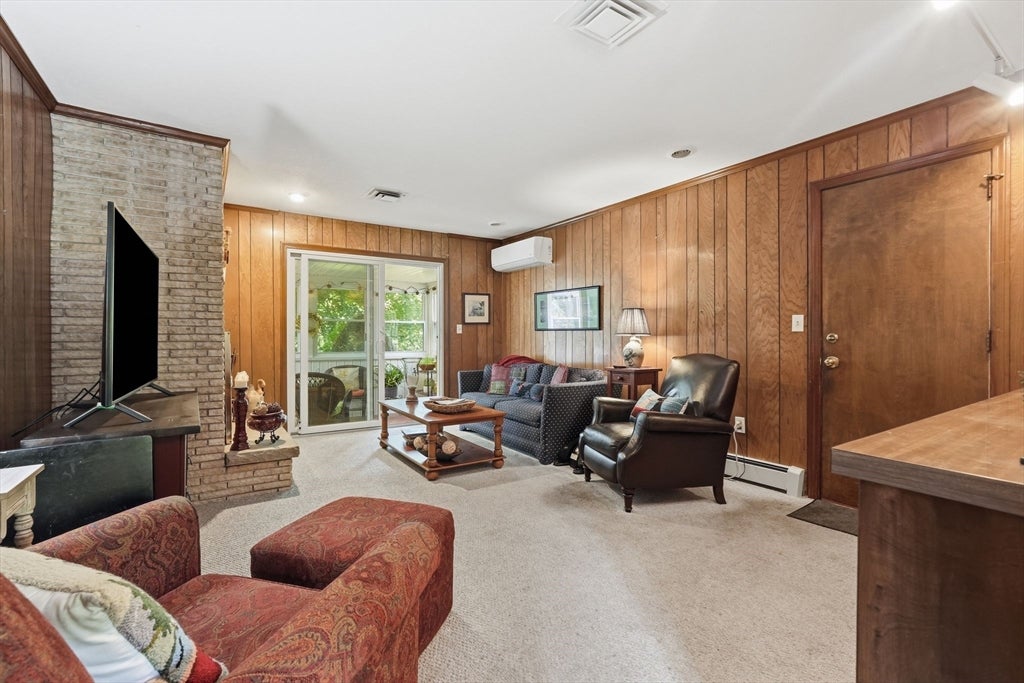 22 Williston Dr, Longmeadow, MA, 22 Williston Dr, Longmeadow, MA Photo #9