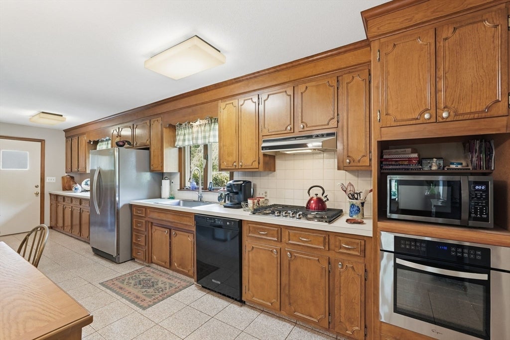 22 Williston Dr, Longmeadow, MA, 22 Williston Dr, Longmeadow, MA Photo #13