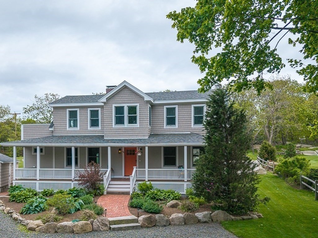 84 South St