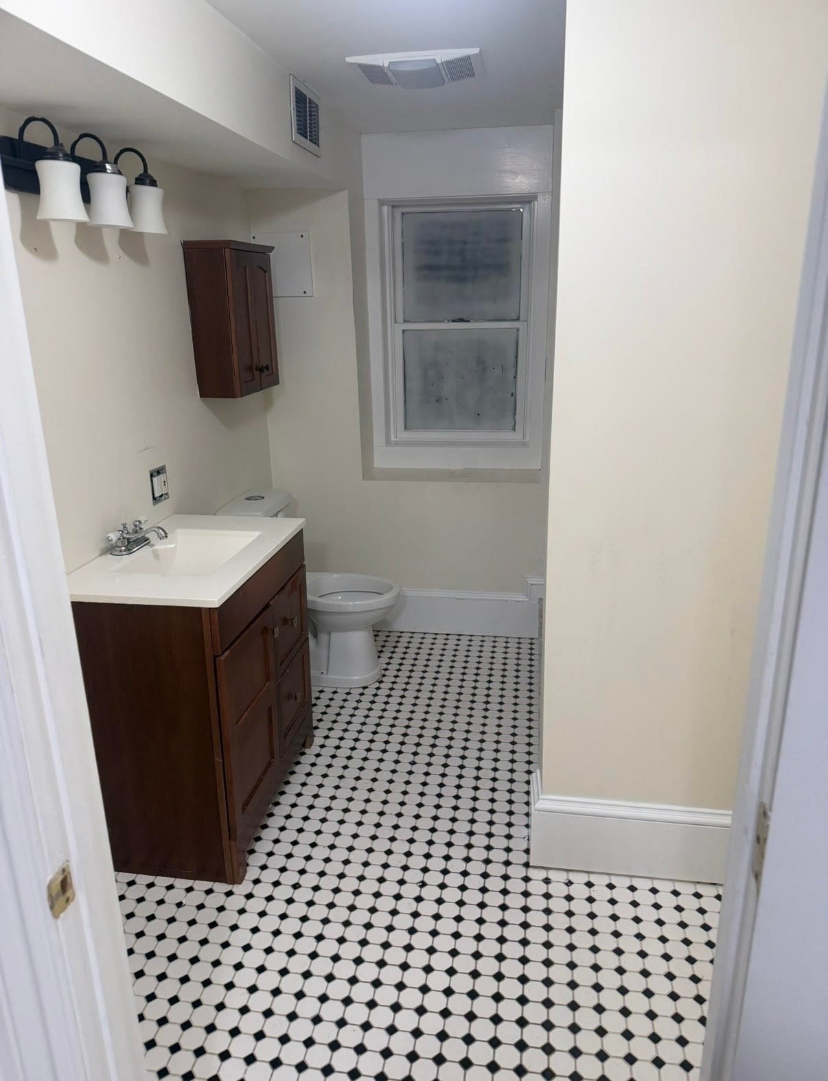 15 Whitford St 1