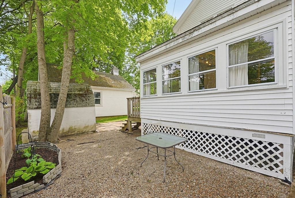 7 Whitin Avenue, Northbridge, MA Photo #38