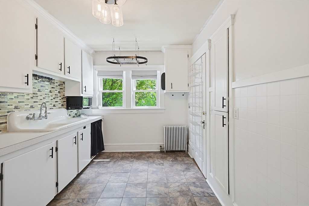 7 Whitin Avenue, Northbridge, MA Photo #35