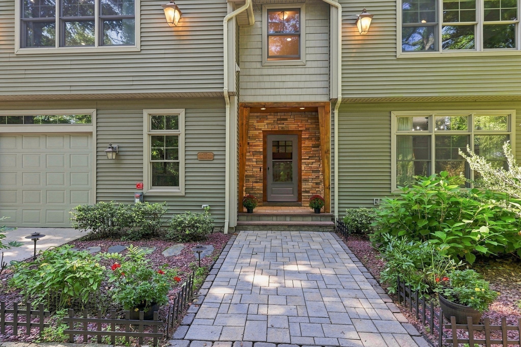 20 Bungalow Point