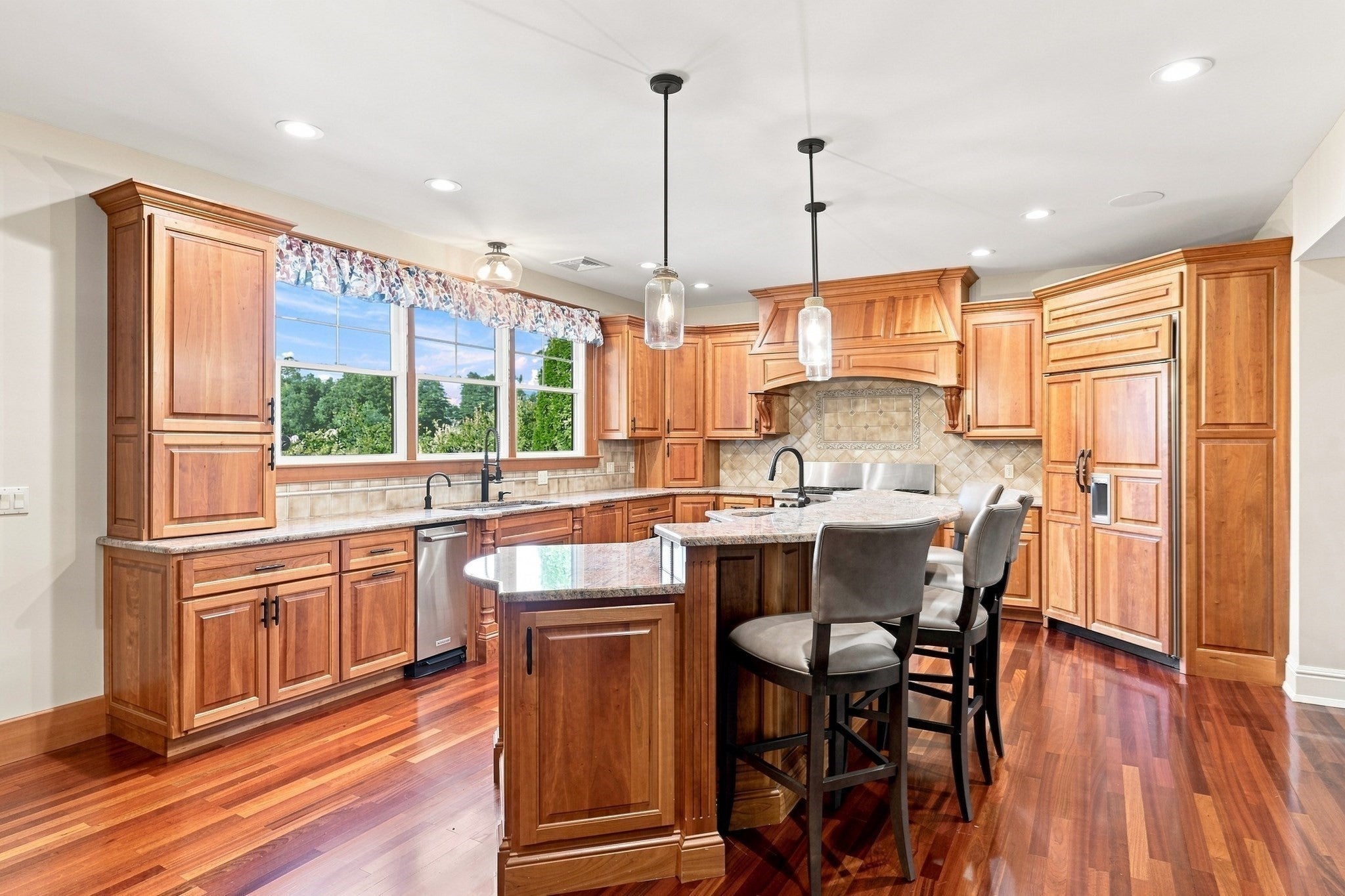 20 Bungalow Point