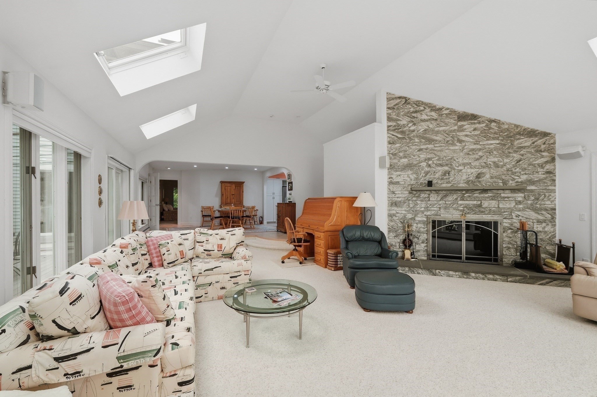 34 Shirley Point Rd
