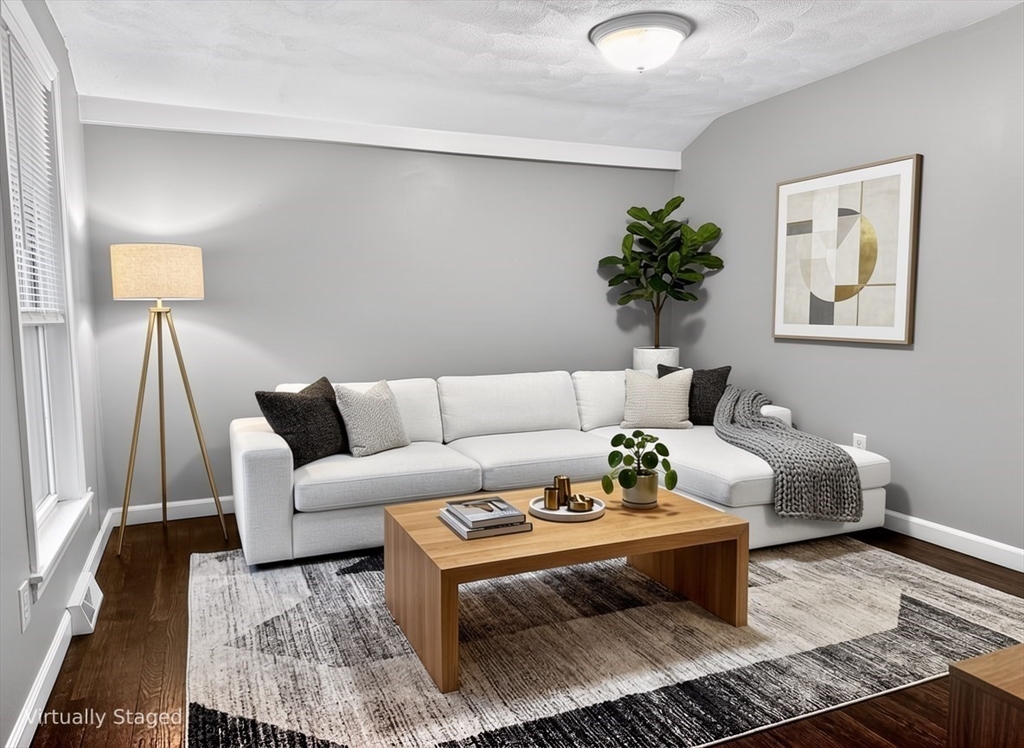 163 Saratoga Street 2