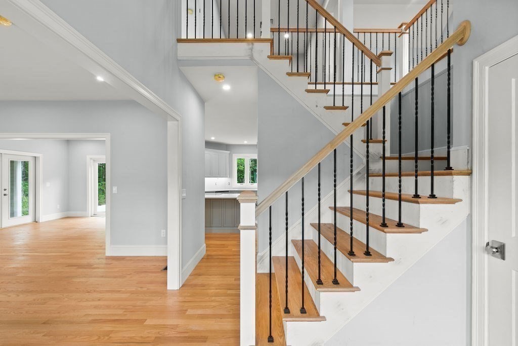 9 Ridgehill Lane