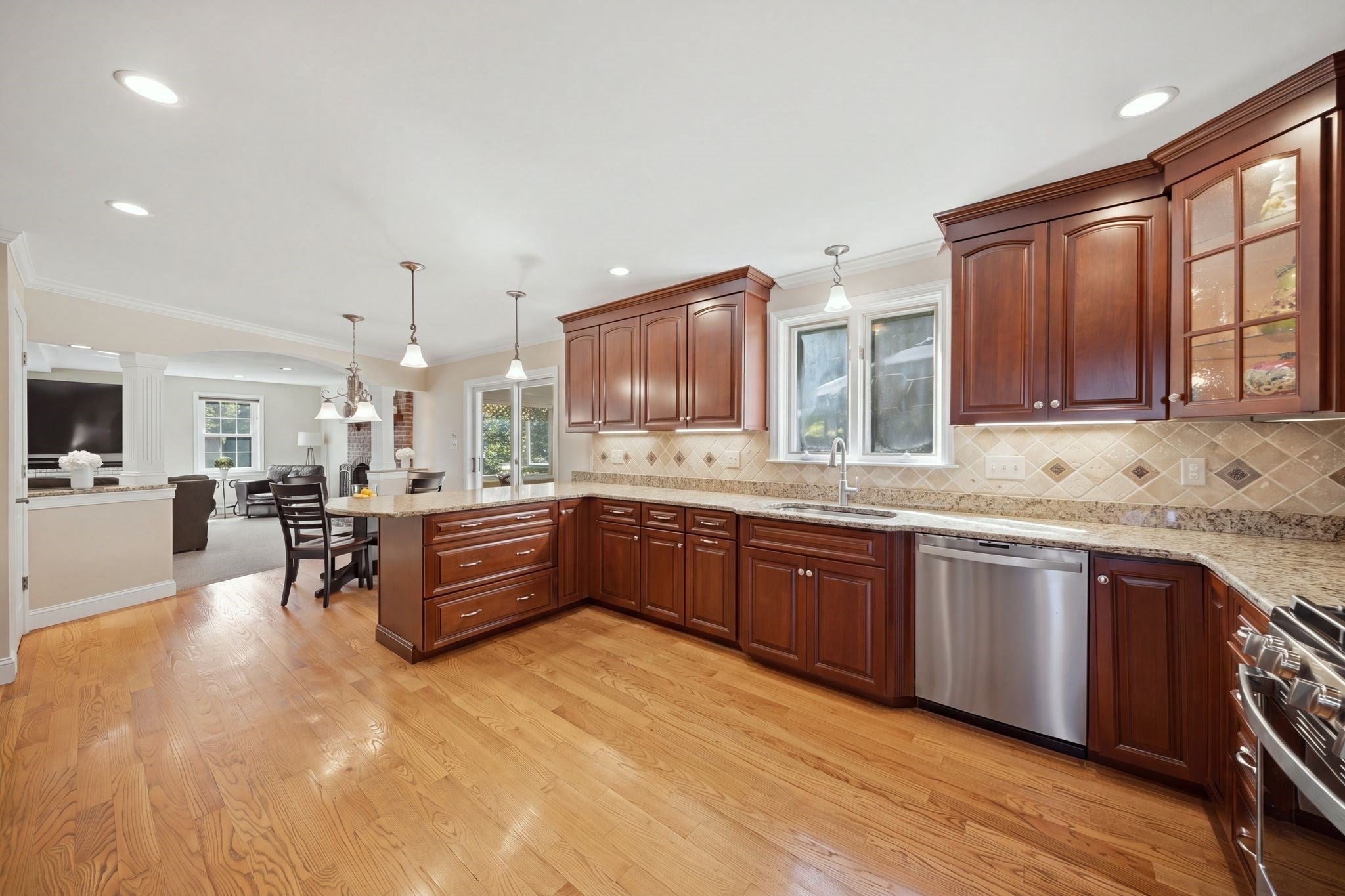 29 Kara Dr