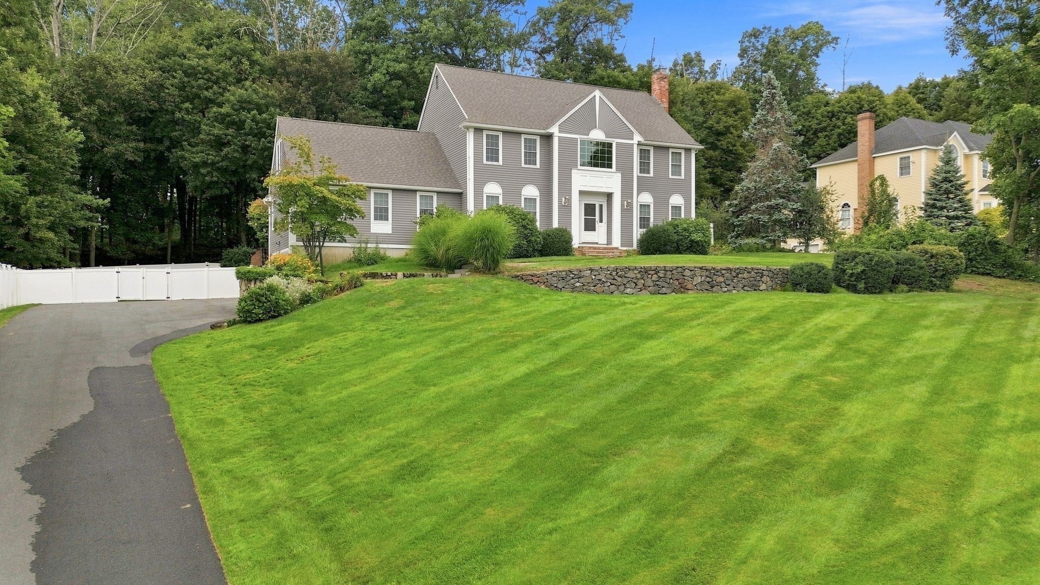 29 Kara Dr