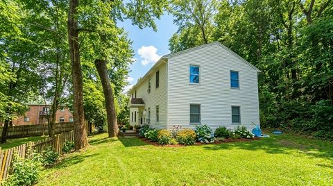 18-20 Summer St Agawam MA 01001