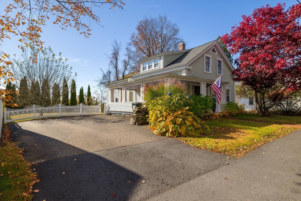 55 Maple St