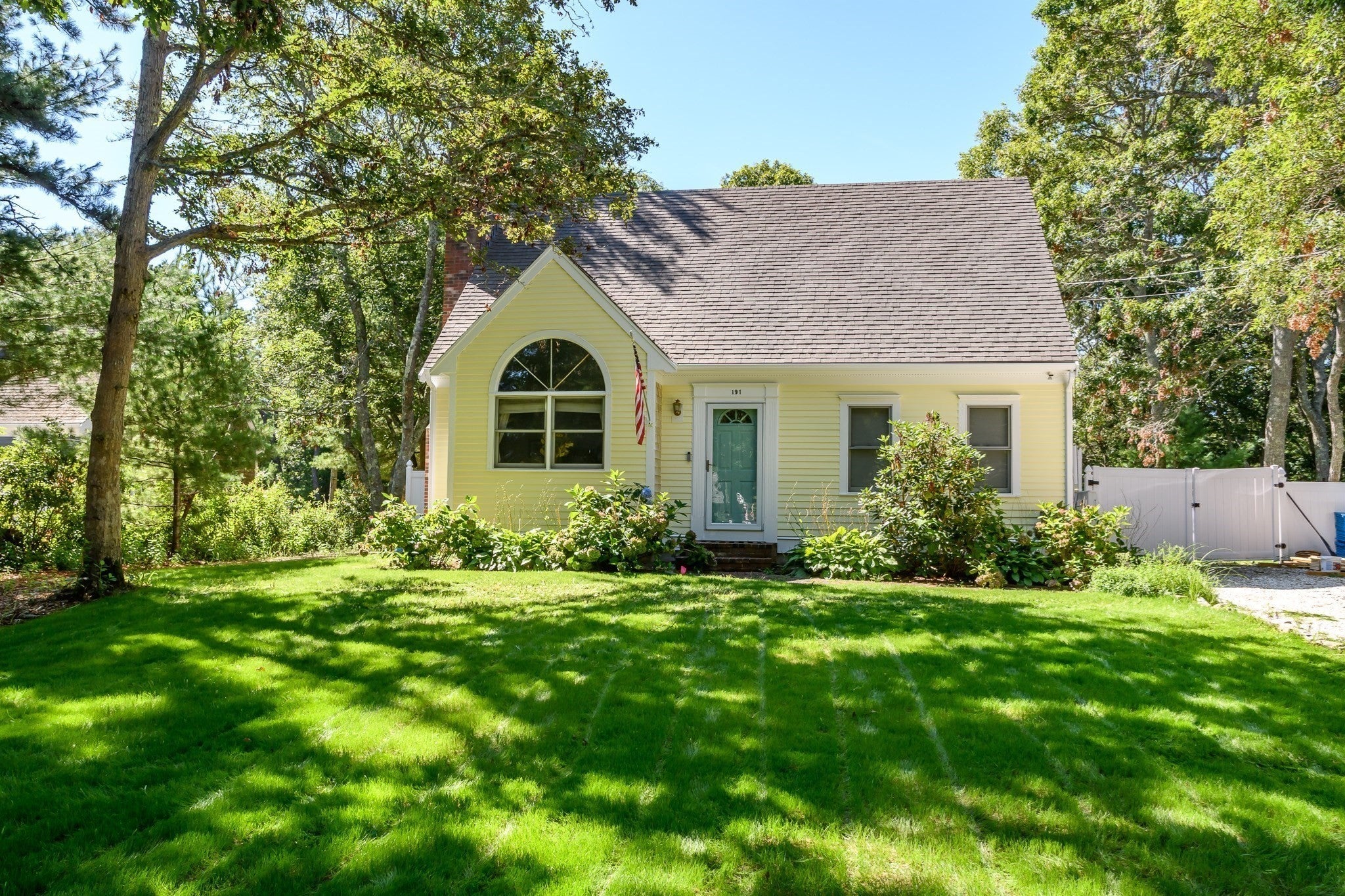 191 James Cir