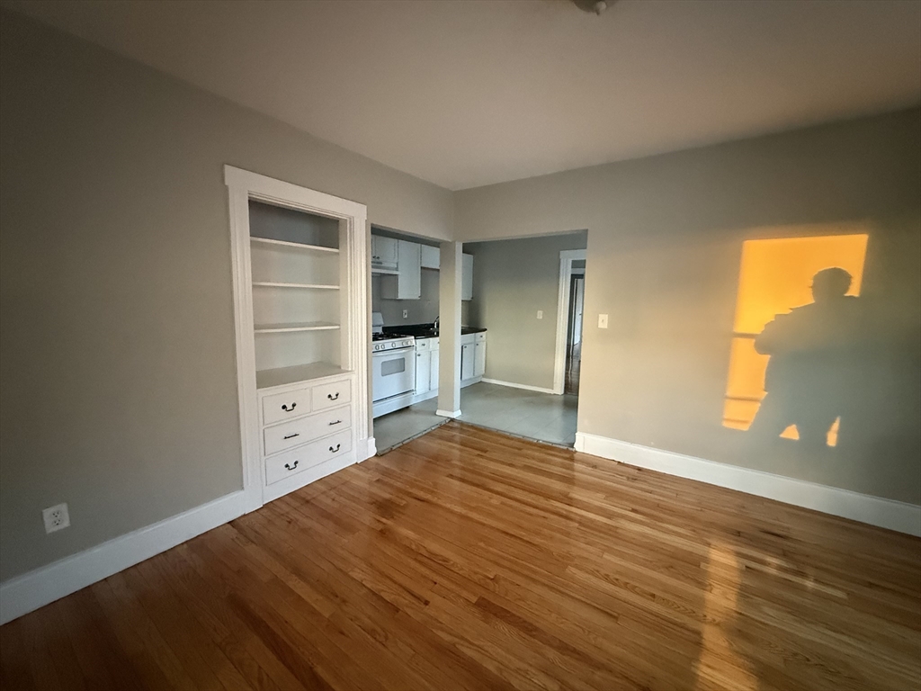 135 Lawton Avenue 6