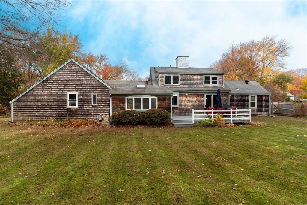 15 Fieldstone Road