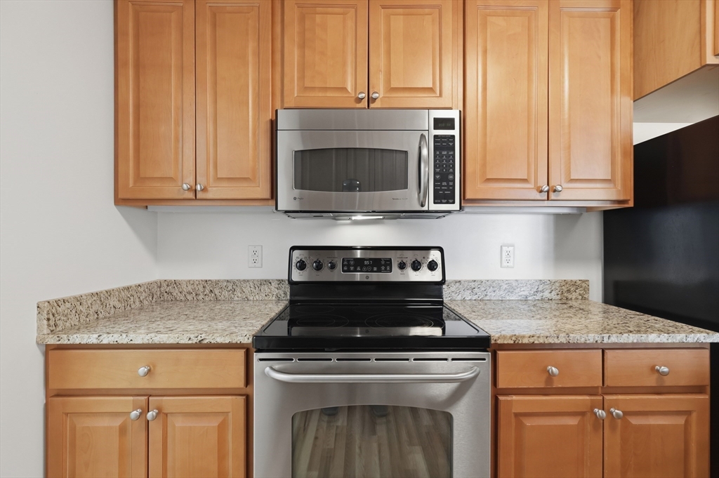 1 Lenox St #304, Norwood, MA, 1 Lenox St #304, Norwood, MA Photo #8