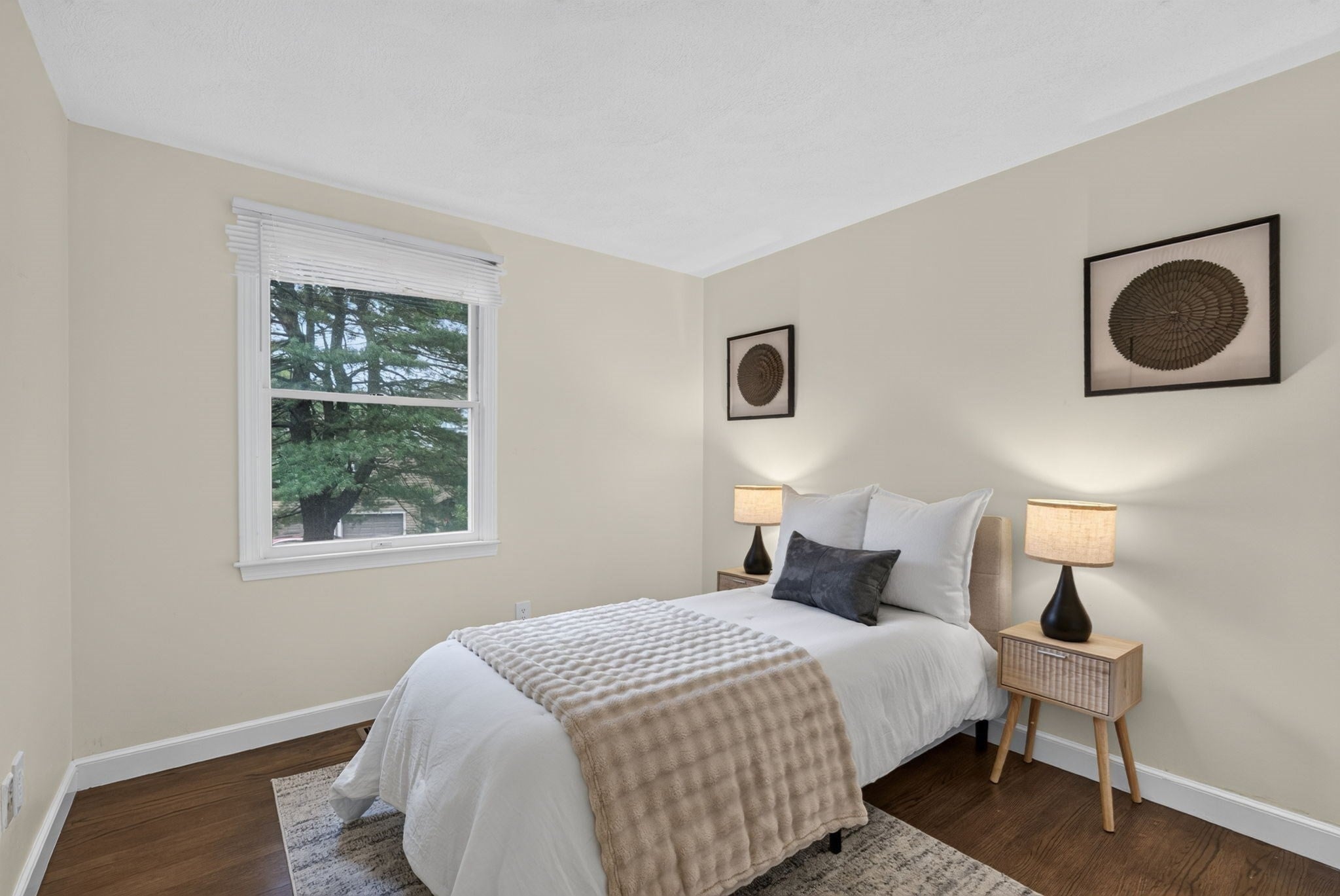 523 Greendale Ave, Needham, MA Photo #15