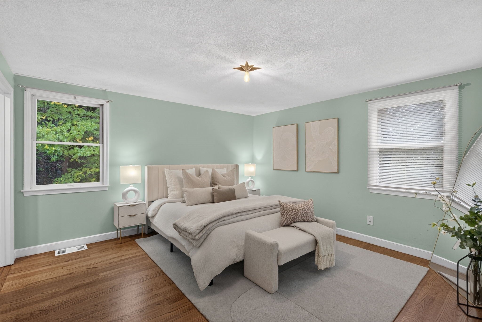 523 Greendale Ave, Needham, MA Photo #11