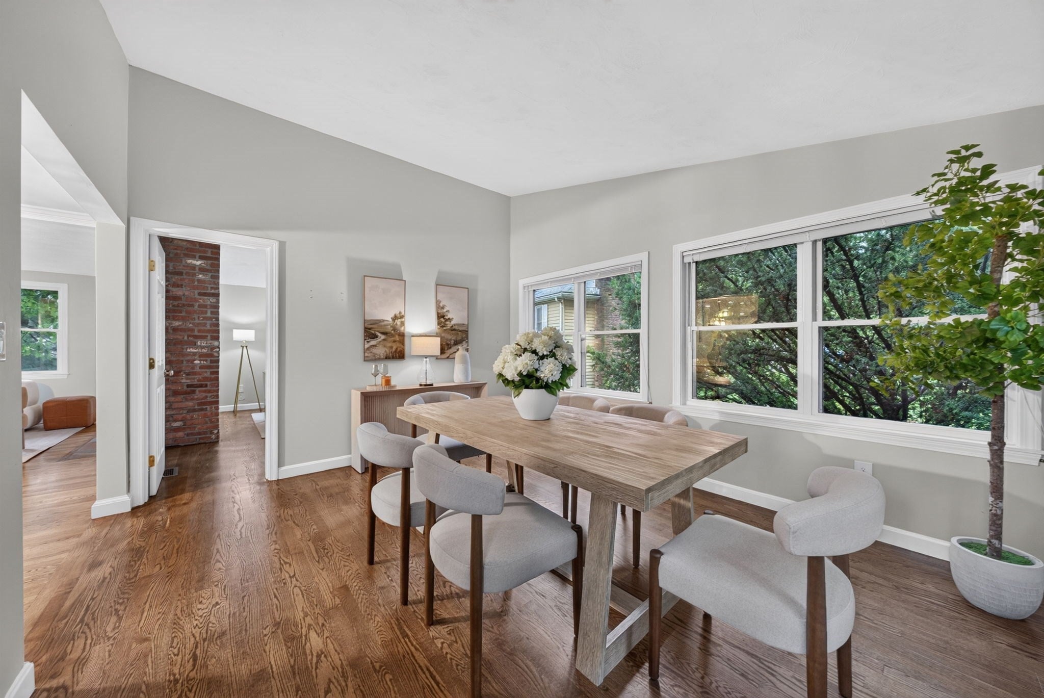 523 Greendale Ave, Needham, MA Photo #8