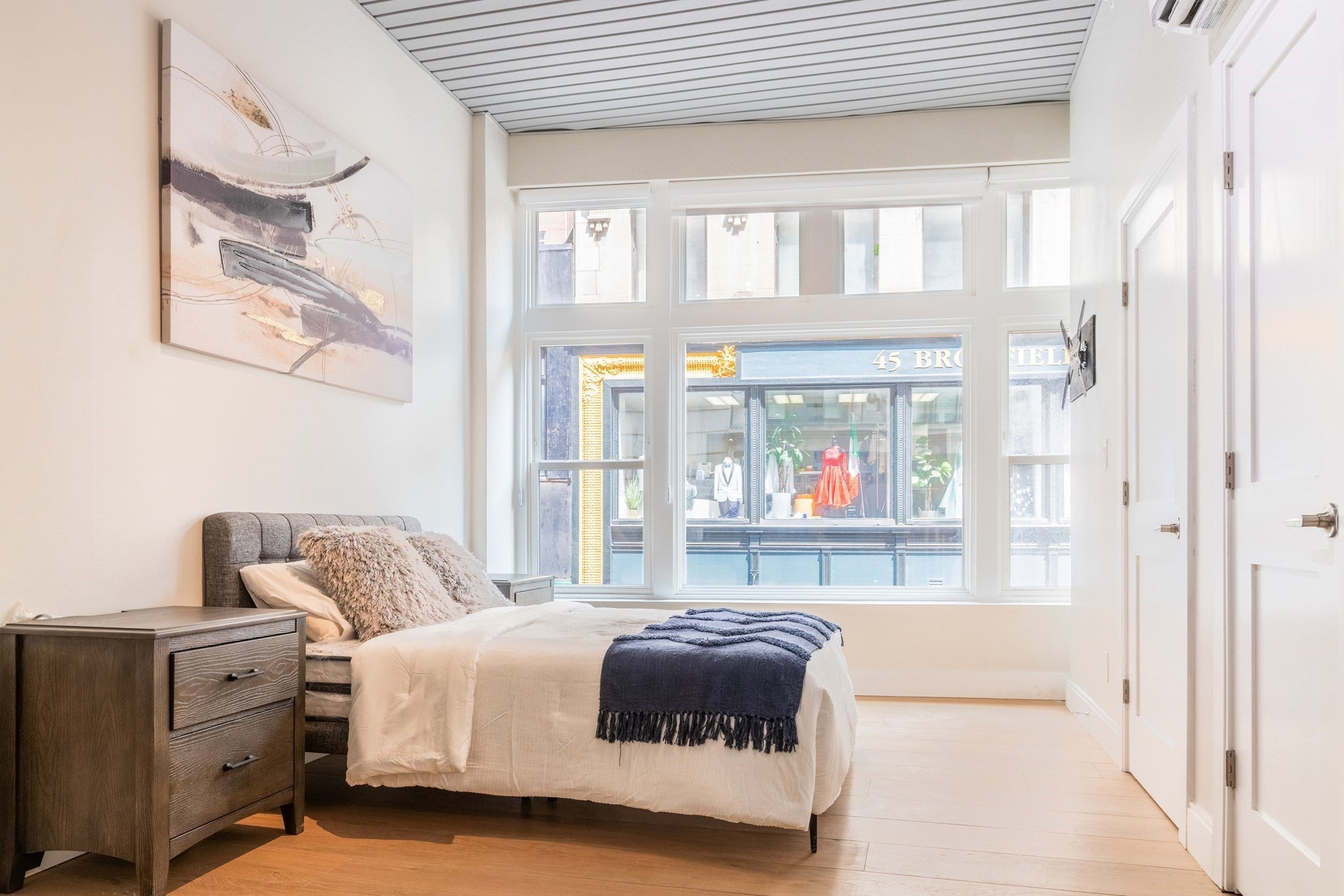 44 Bromfield ST #206, Boston, MA Photo #1