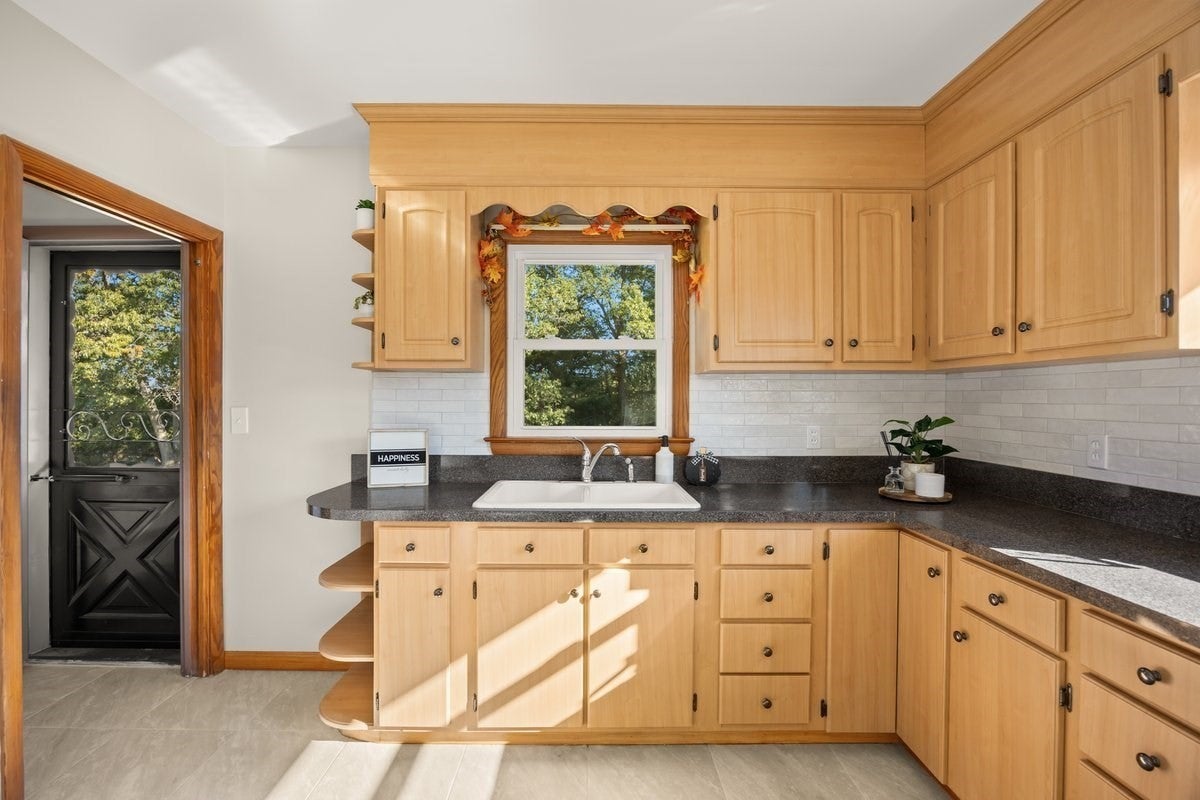 60 Sunhill Road, Taunton, MA, 60 Sunhill Road, Taunton, MA Photo #14
