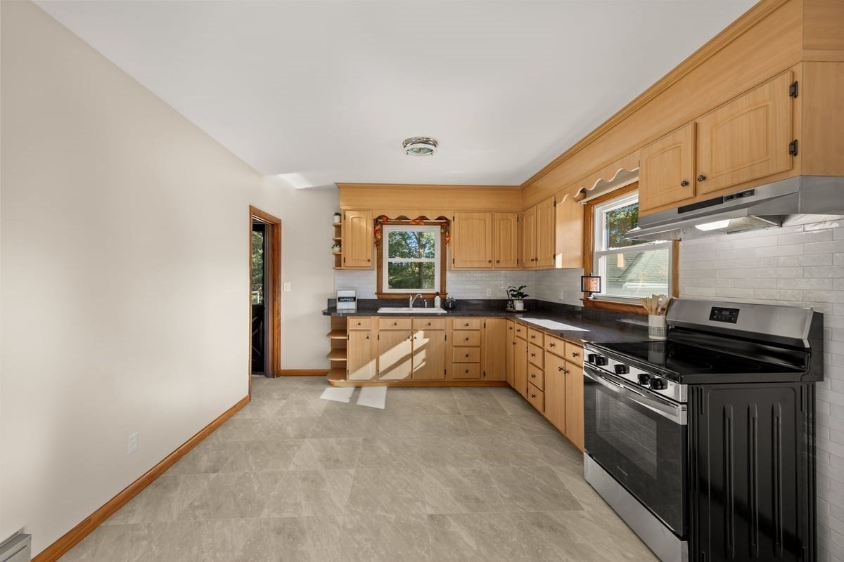 60 Sunhill Road, Taunton, MA, 60 Sunhill Road, Taunton, MA Photo #12