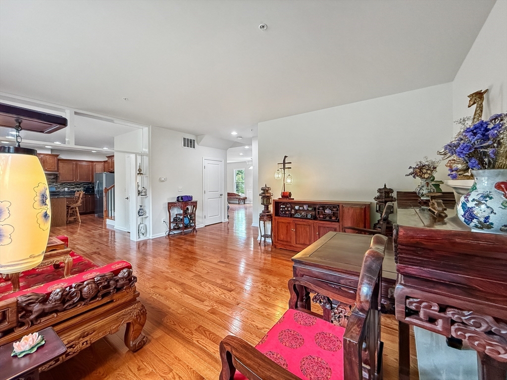 12 Grandview Dr 12