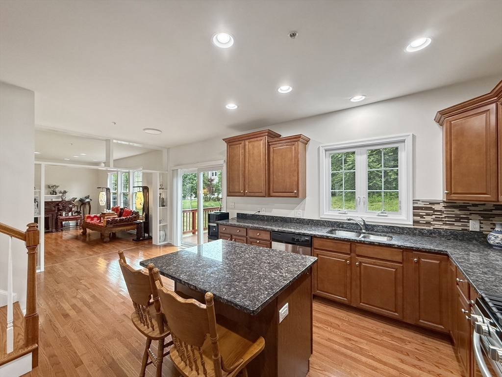 12 Grandview Dr 12