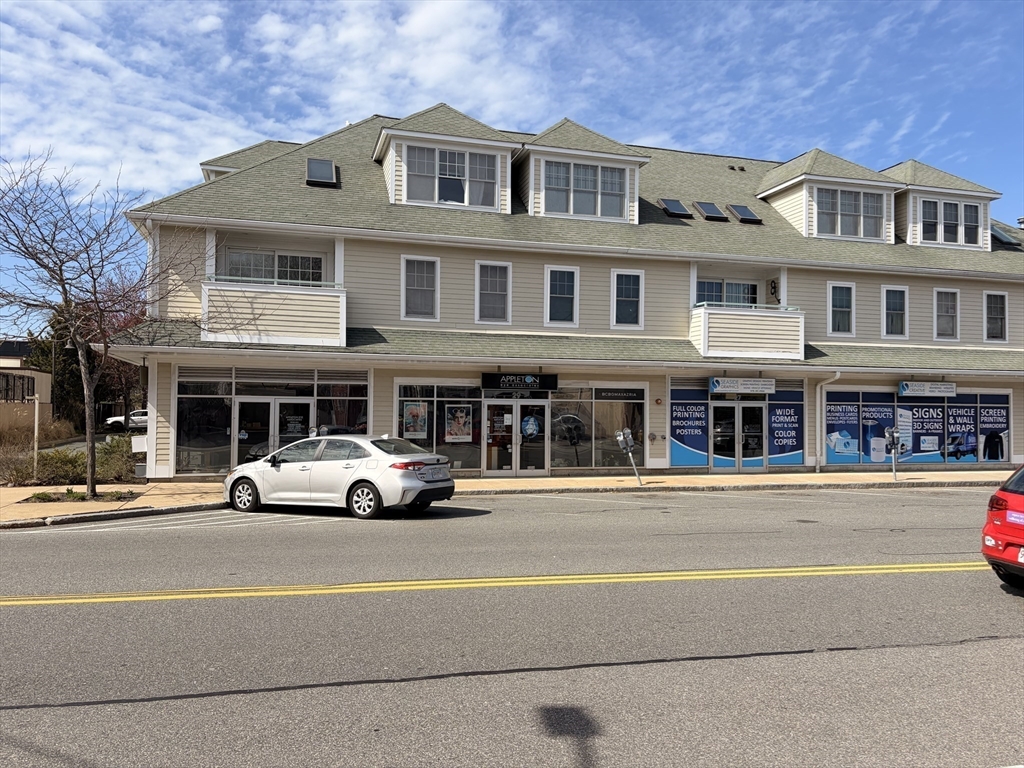 29 Railroad Ave 2A